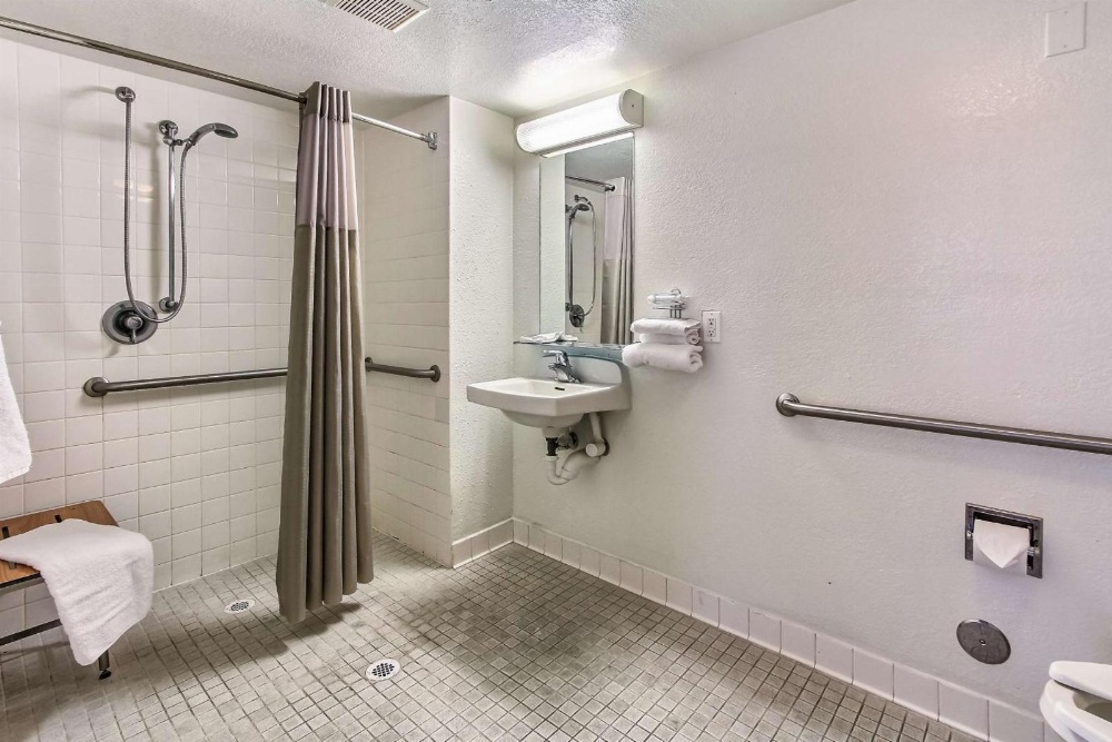 Motel 6-Salinas, CA - North Monterey Area Main image