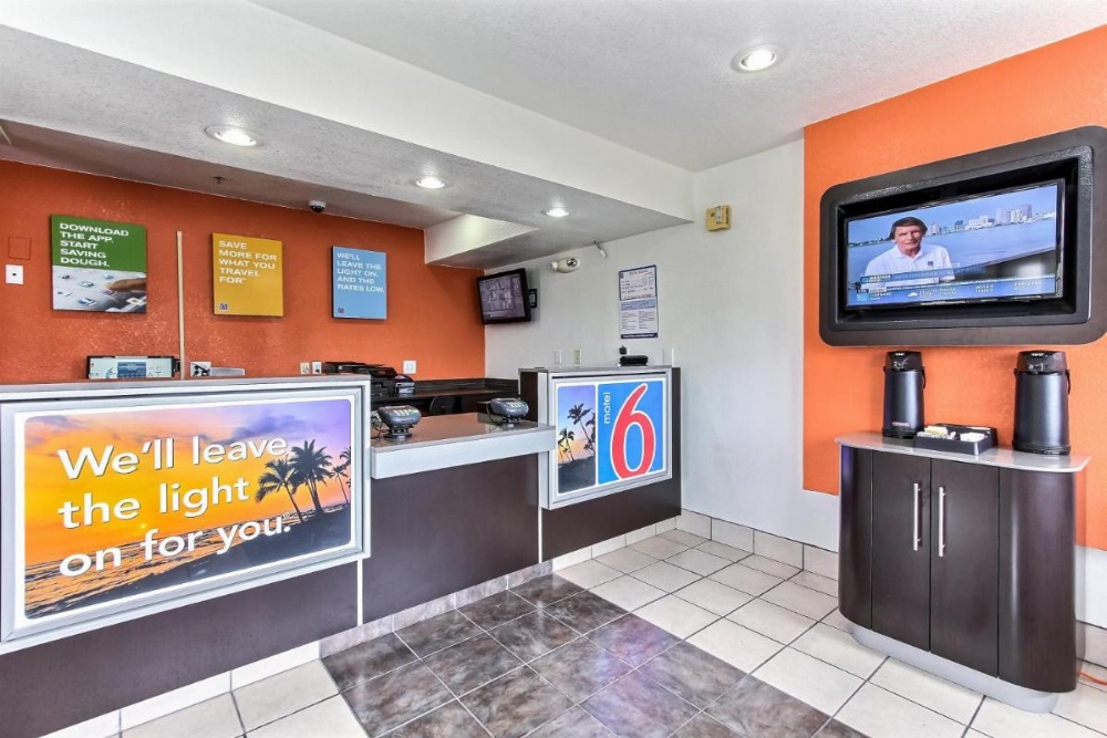 Motel 6-Salinas, CA - North Monterey Area Image 30