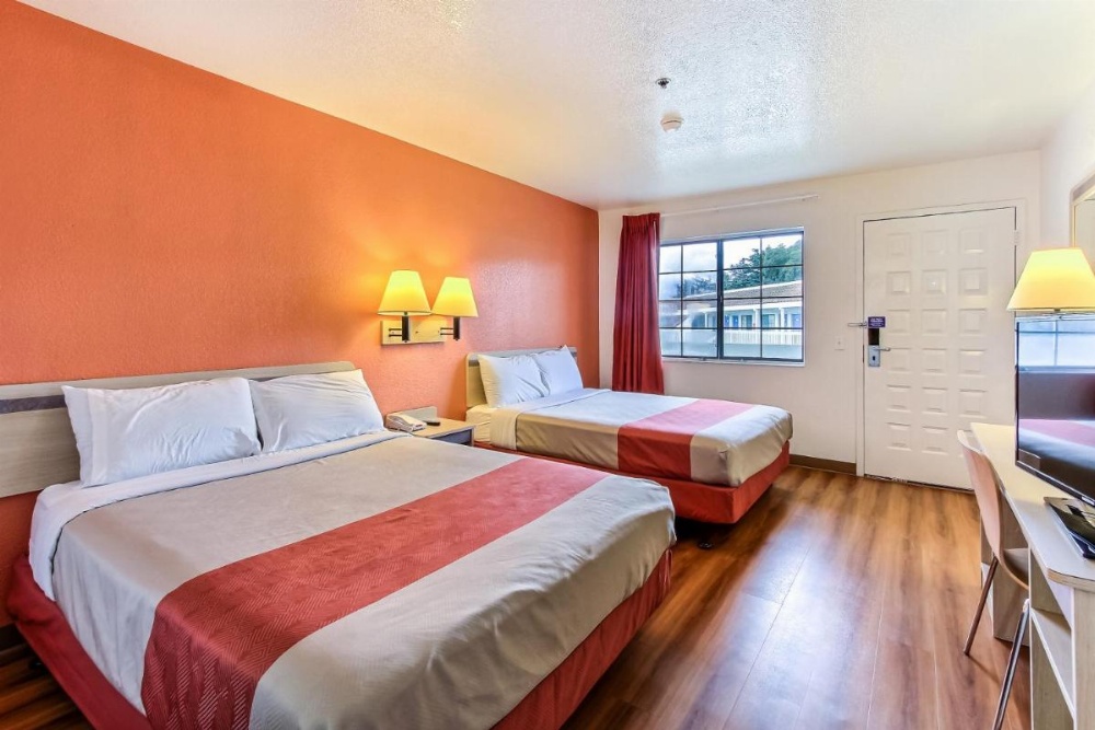 Motel 6-Salinas, CA - North Monterey Area Image 40