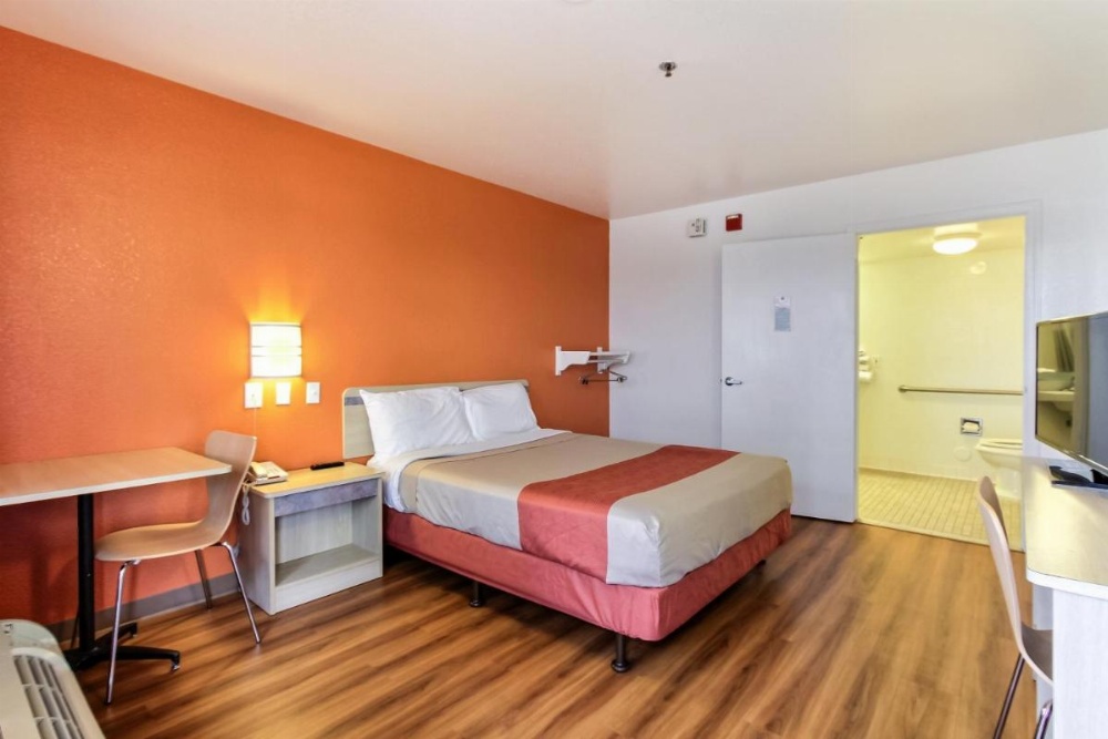 Motel 6-Salinas, CA - North Monterey Area Image 48